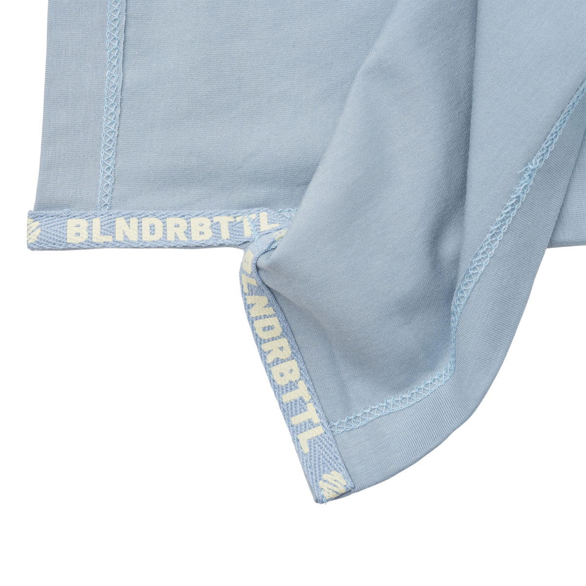 blenderbottle-essential-t-shirt-i1 BB-BlueShirtHem-3.png